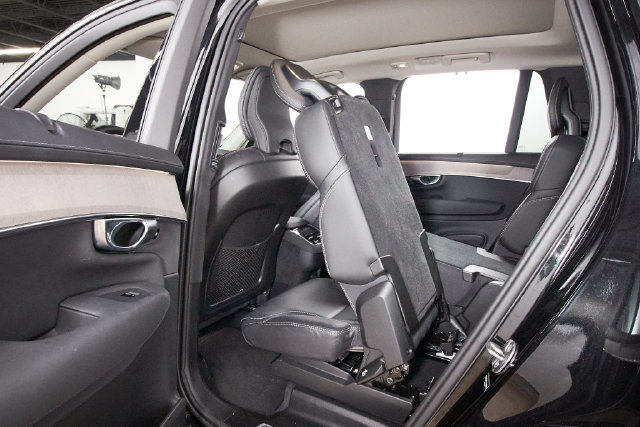 Used 2026 Volvo XC90 B6 Ultra AWD/4WD image 25