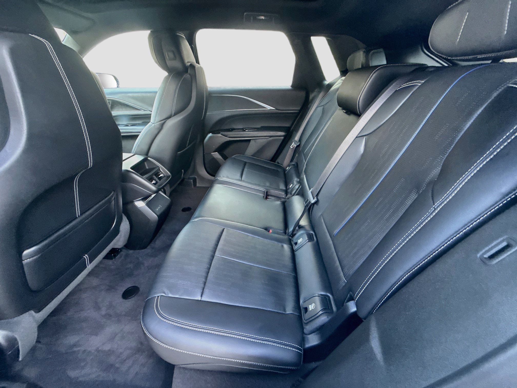 Used 2024 Cadillac Lyriq Sport RWD image 24