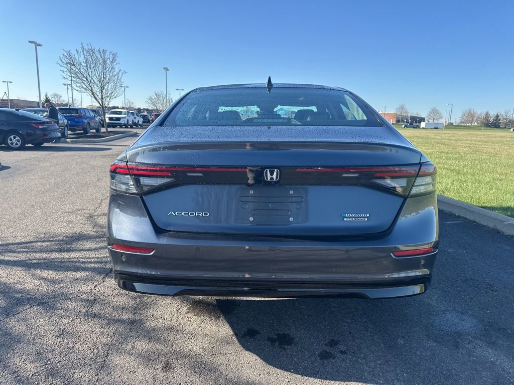 Used 2024 Honda Accord Touring image 11