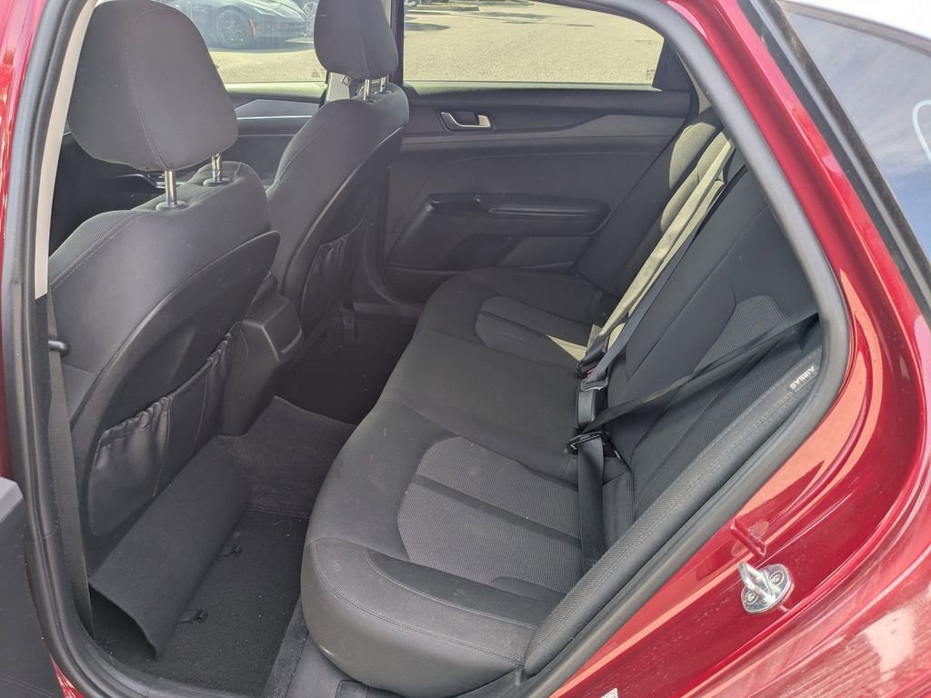 Used 2021 Kia K5 LXS image 13
