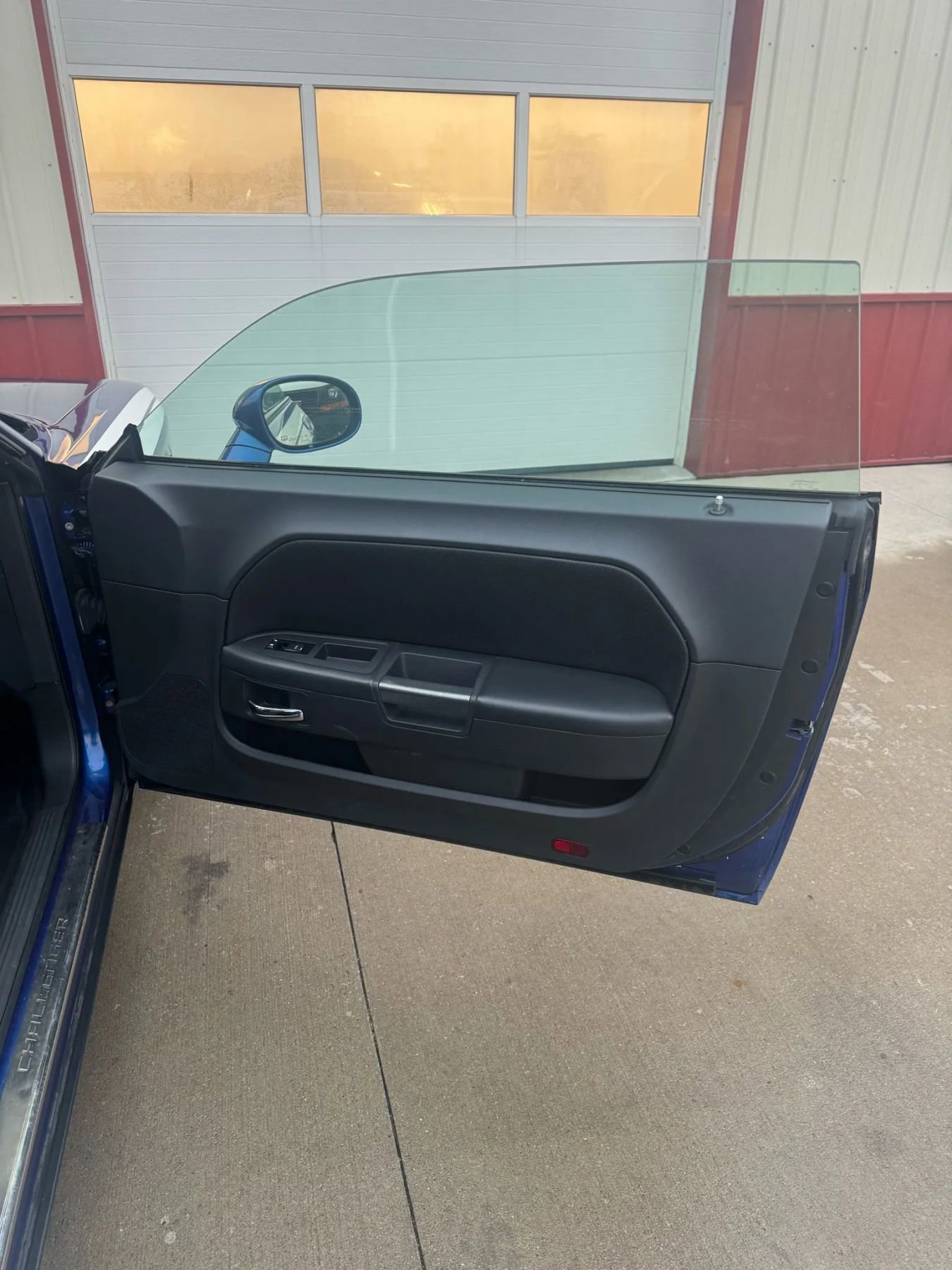 Used 2012 Dodge Challenger R/T image 12