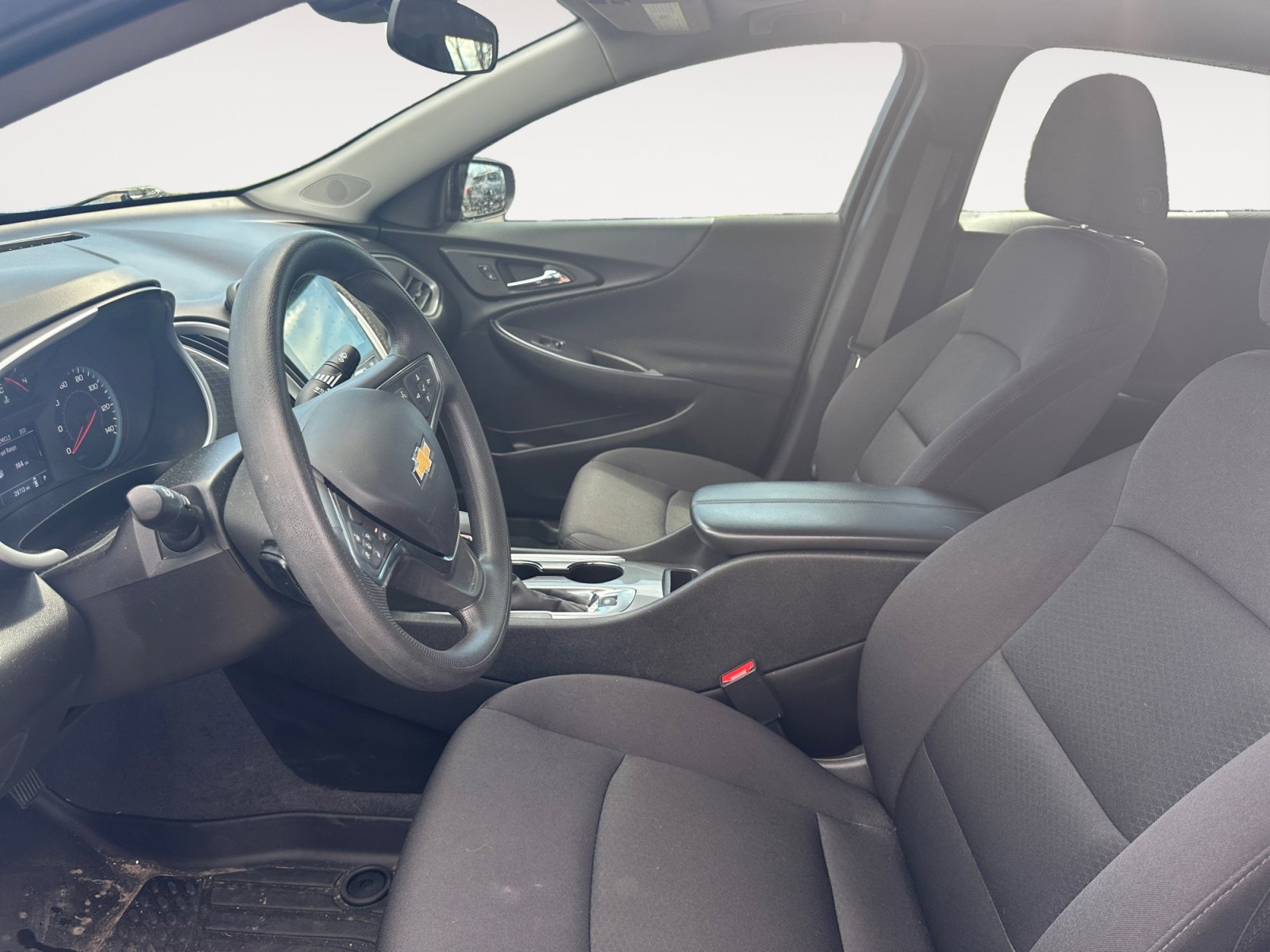 Used 2024 Chevrolet Malibu LT image 9