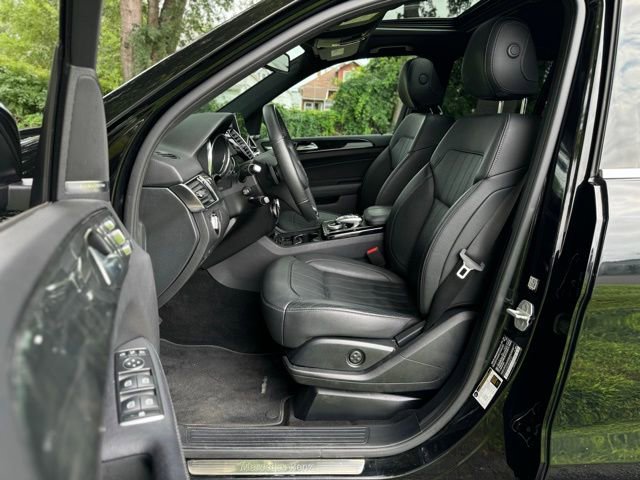 Used 2023 Mercedes-Benz GLE 350 4MATIC image 12