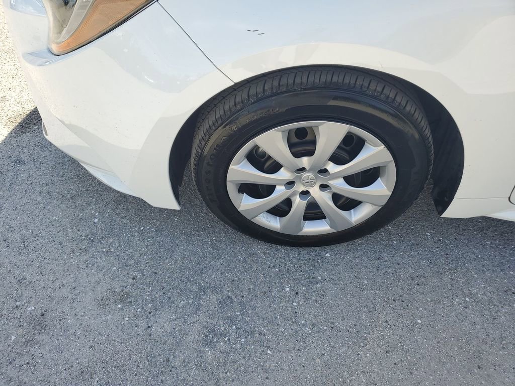 Certified 2024 Toyota Corolla LE image 18