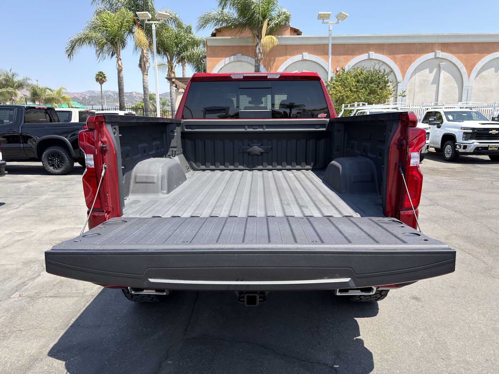 New 2026 Chevrolet Silverado 1500 RST w/ RST All Star Premium Package AWD/4WD image 17