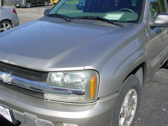 Used 2002 Chevrolet TrailBlazer LT w/ Driver Convenience Pkg RWD image 17