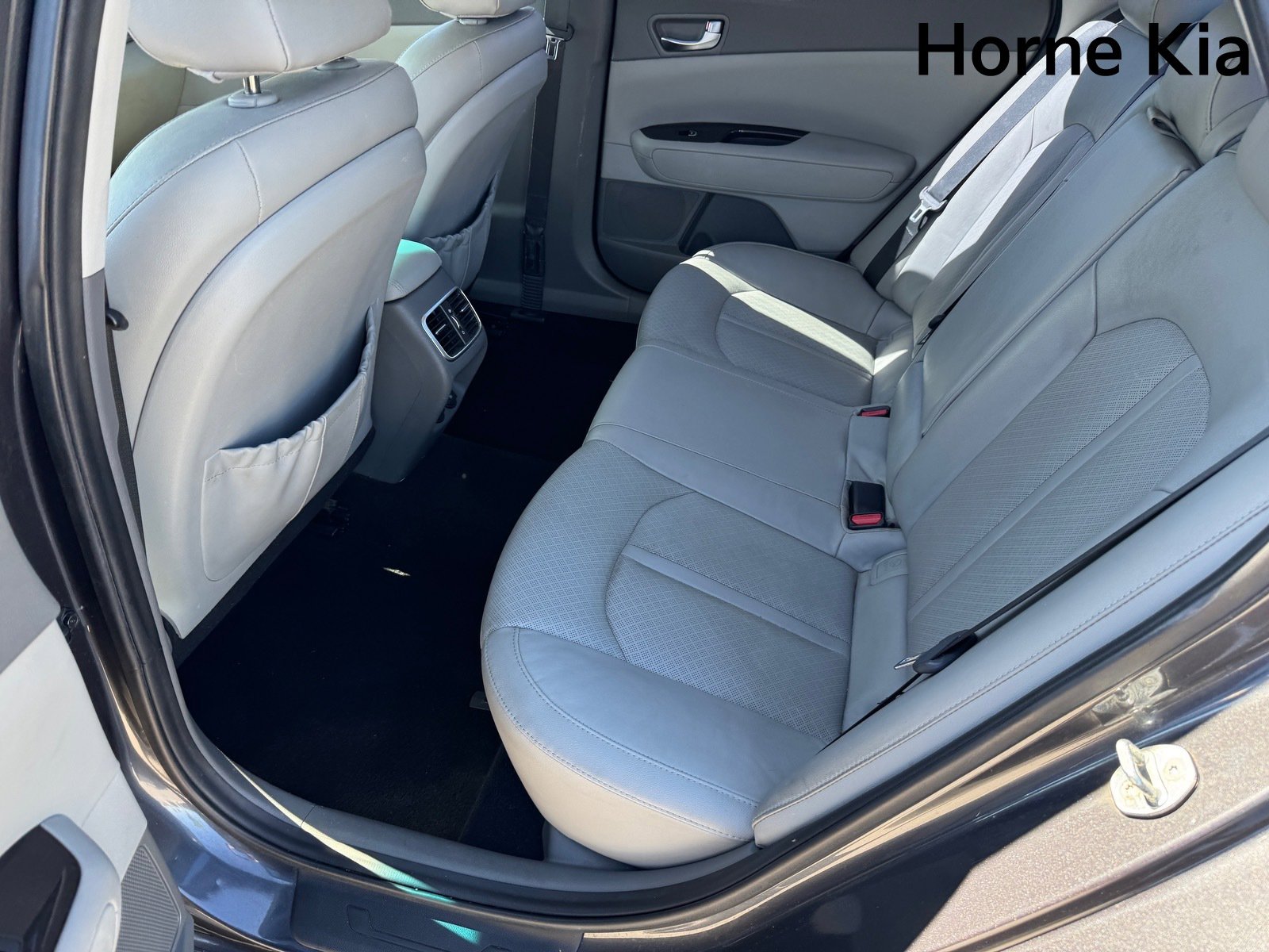 Used 2017 Kia Optima EX w/ Premium Package image 12