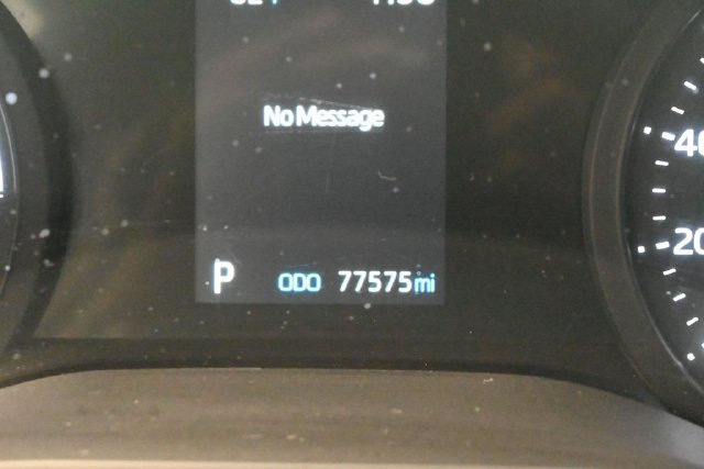 Used 2021 Toyota Sienna XLE FWD image 20