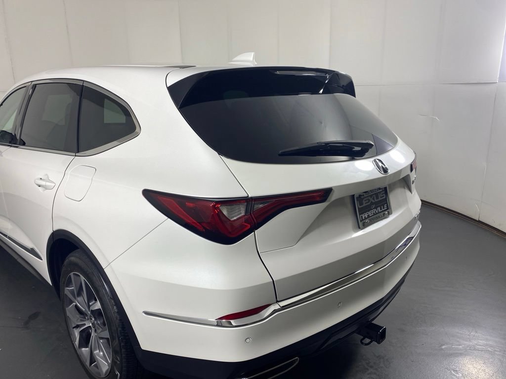 Used 2023 Acura MDX w/ Technology Package AWD/4WD image 10