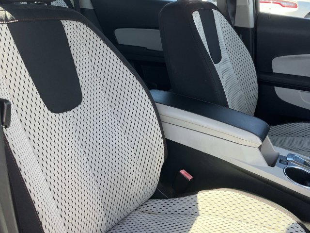 Used 2011 Chevrolet Equinox LS w/ Bluetooth Package FWD image 24