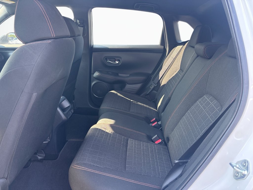 Used 2024 Honda HR-V Sport image 18