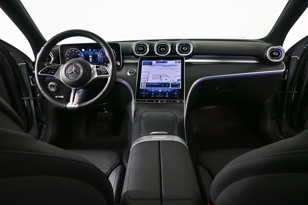 Used 2023 Mercedes-Benz C 300 Sedan image 16