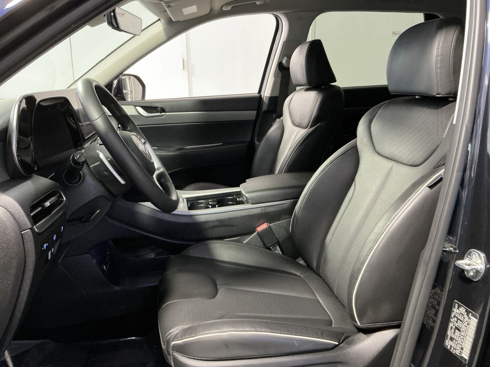Used 2023 Hyundai Palisade SEL AWD/4WD image 14