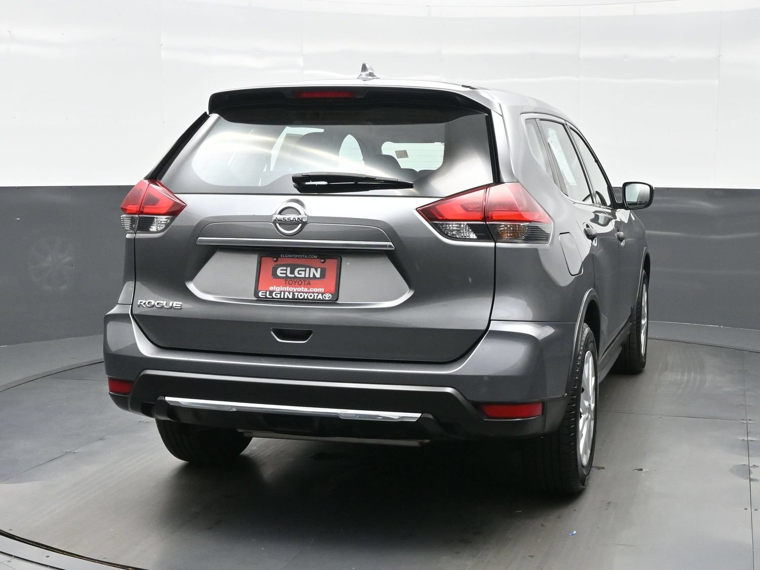 Used 2020 Nissan Rogue S FWD image 5