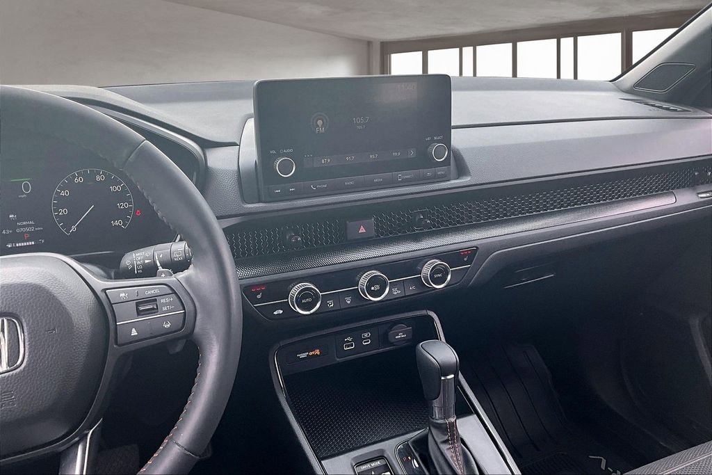 Used 2023 Honda CR-V Sport image 9