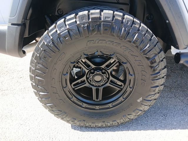 Used 2024 Jeep Wrangler Sport S image 58