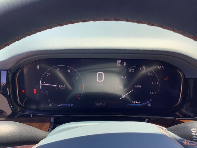 Used 2024 Jeep Grand Wagoneer Series III w/ Flexible Seating Group image 14