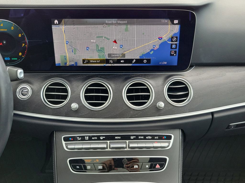 Certified 2023 Mercedes-Benz E 450 4MATIC Sedan image 18