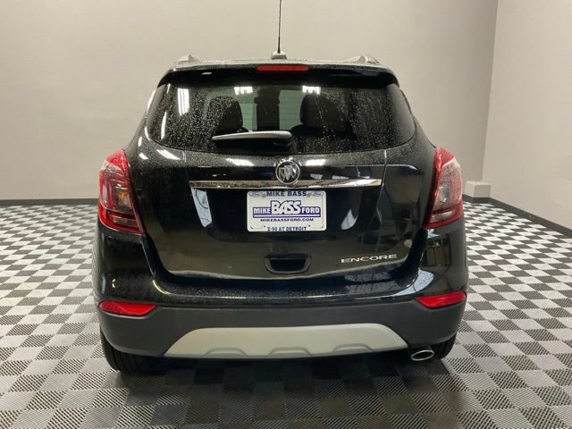 Used 2021 Buick Encore Preferred FWD image 11