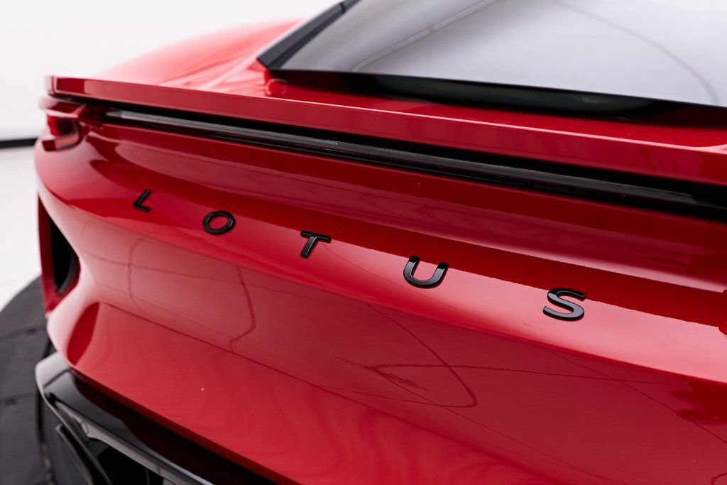 Used 2025 Lotus Emira RWD image 32