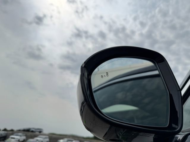 Used 2024 Lincoln Nautilus Black Label w/ Jet Appearance Package (87T) image 11