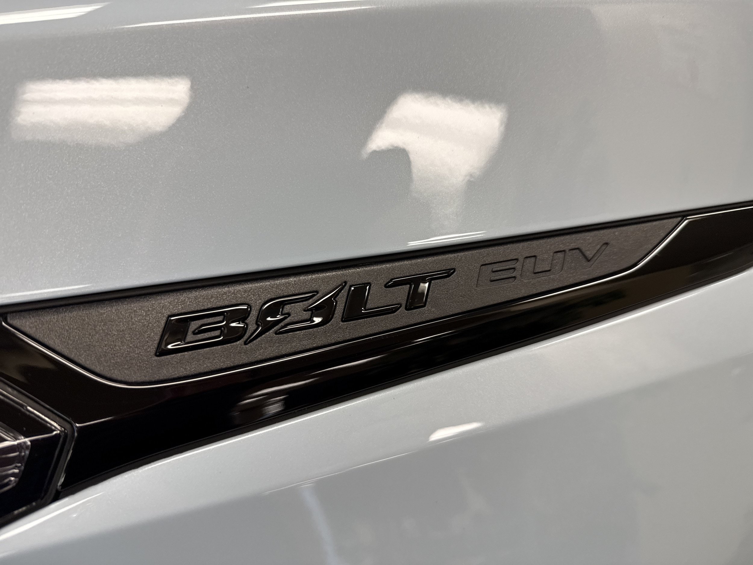Used 2023 Chevrolet Bolt EUV LT FWD image 5