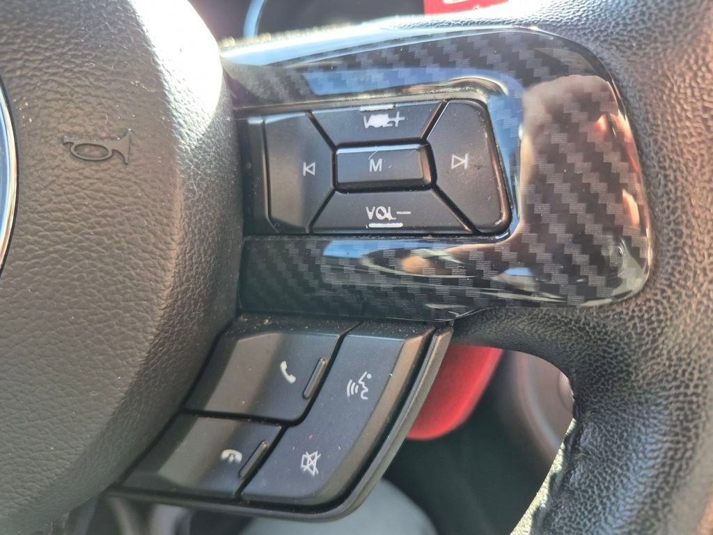 Used 2017 Ford Mustang Coupe image 17