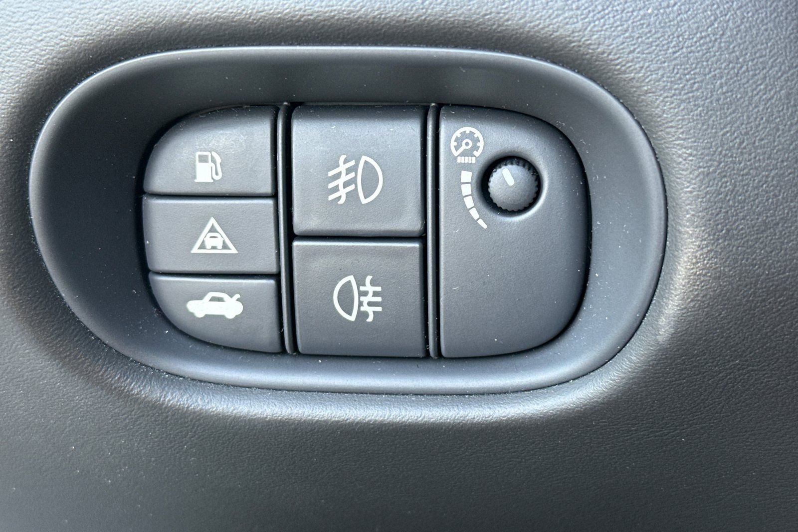 Used 2008 Jaguar XKR R image 29