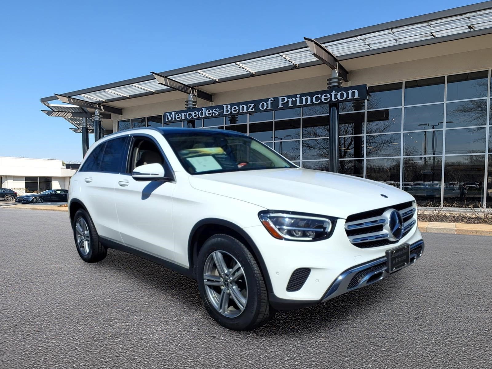 Certified 2021 Mercedes-Benz GLC 300 4MATIC image 1