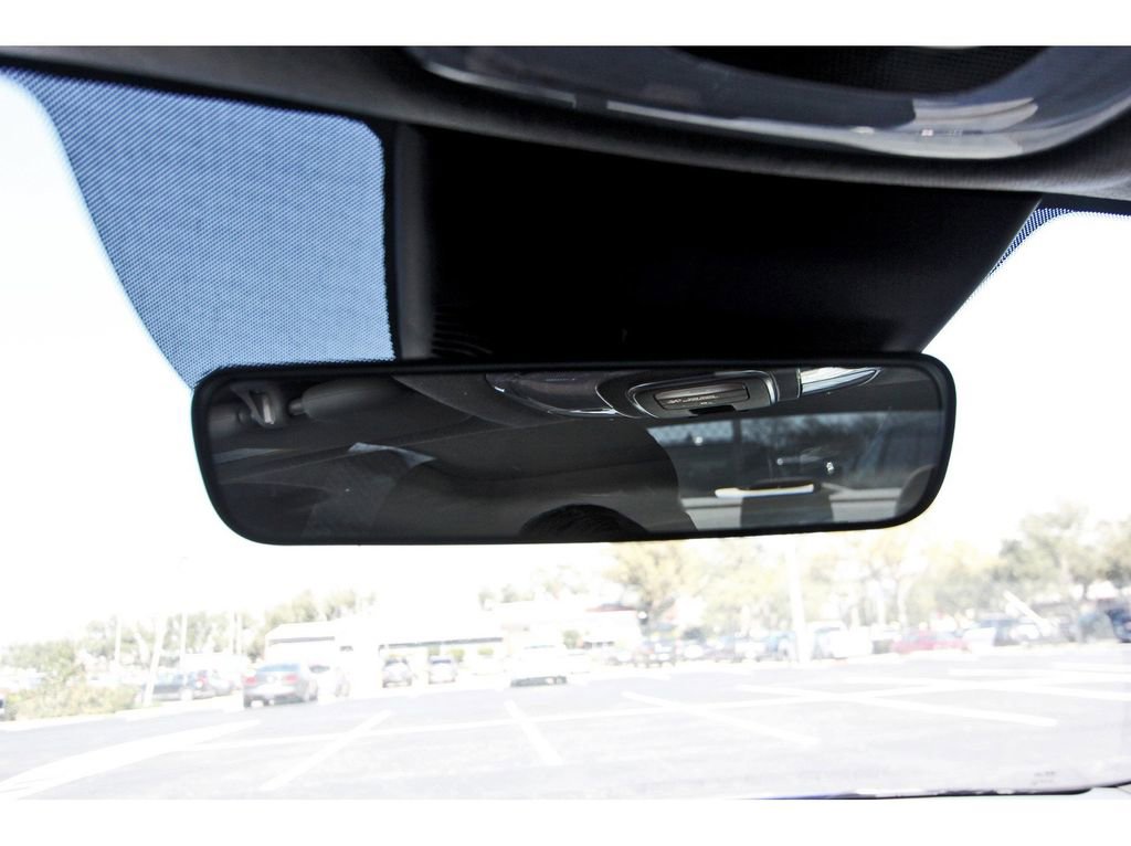 Certified 2025 Hyundai Elantra SEL image 25