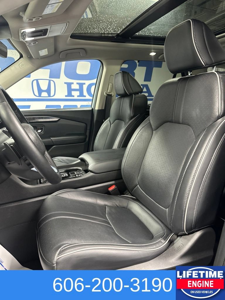Used 2024 Honda Pilot Elite image 15