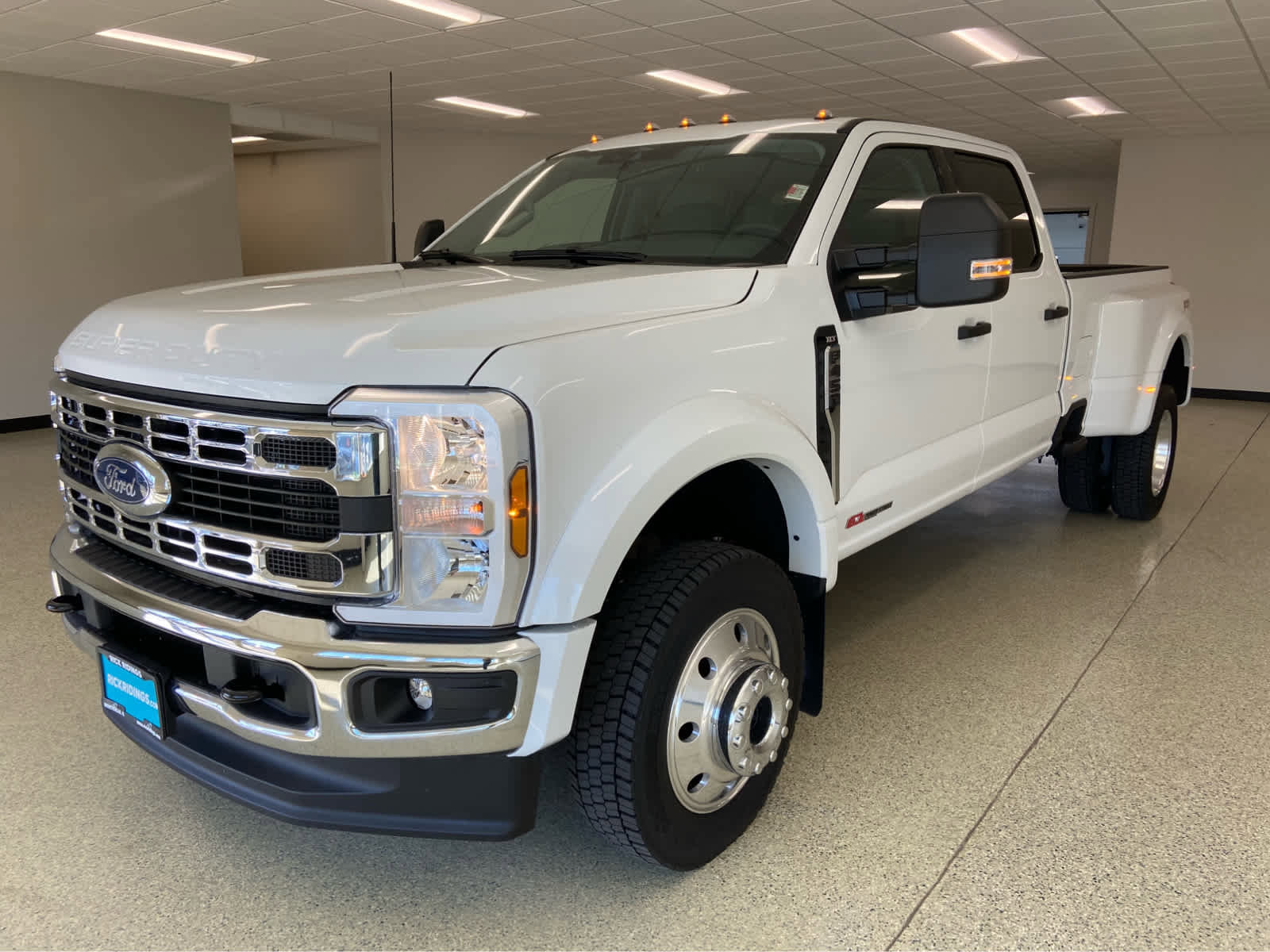 New 2026 Ford F450 XLT w/ FX4 Off-Road Package image 1