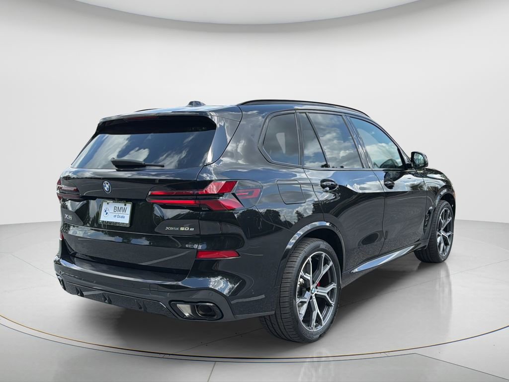 New 2026 BMW X5 xDrive50e w/ M Sport Package AWD/4WD image 24