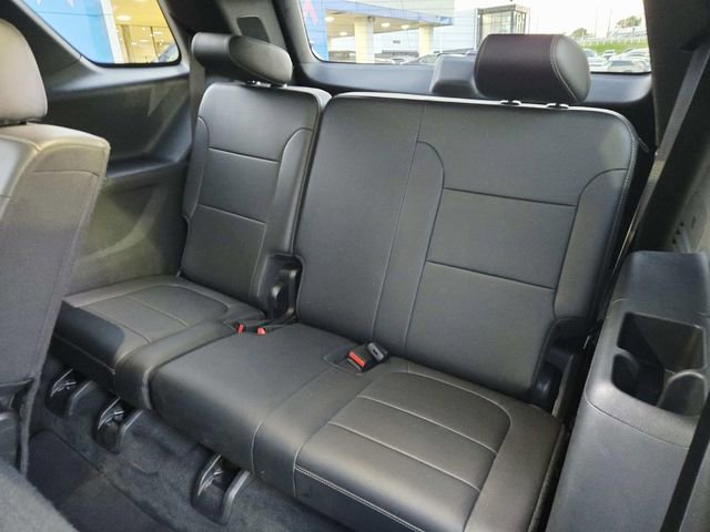Certified 2023 Chevrolet Traverse LT image 10
