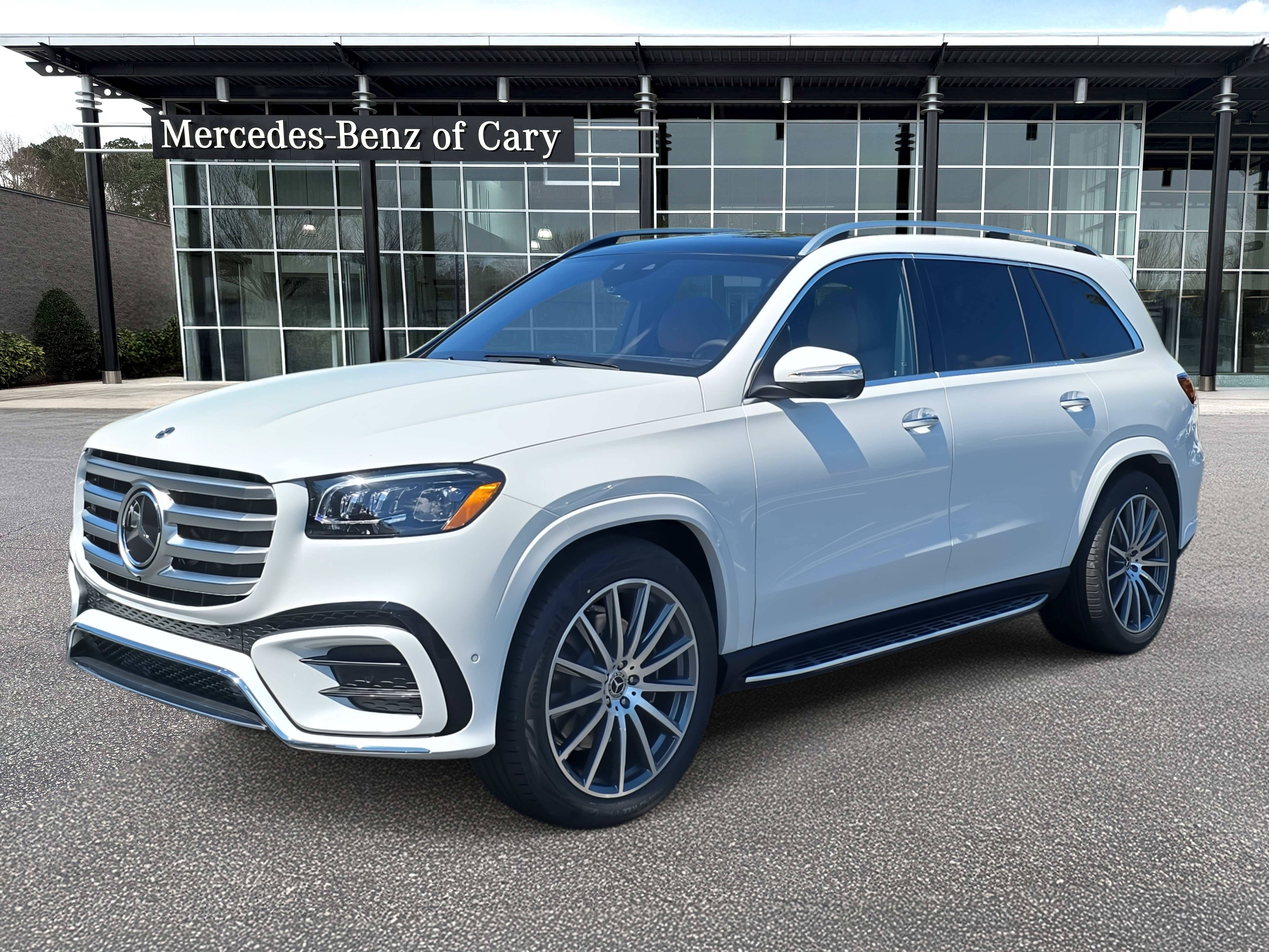 New 2026 Mercedes-Benz GLS 580 4MATIC image 1