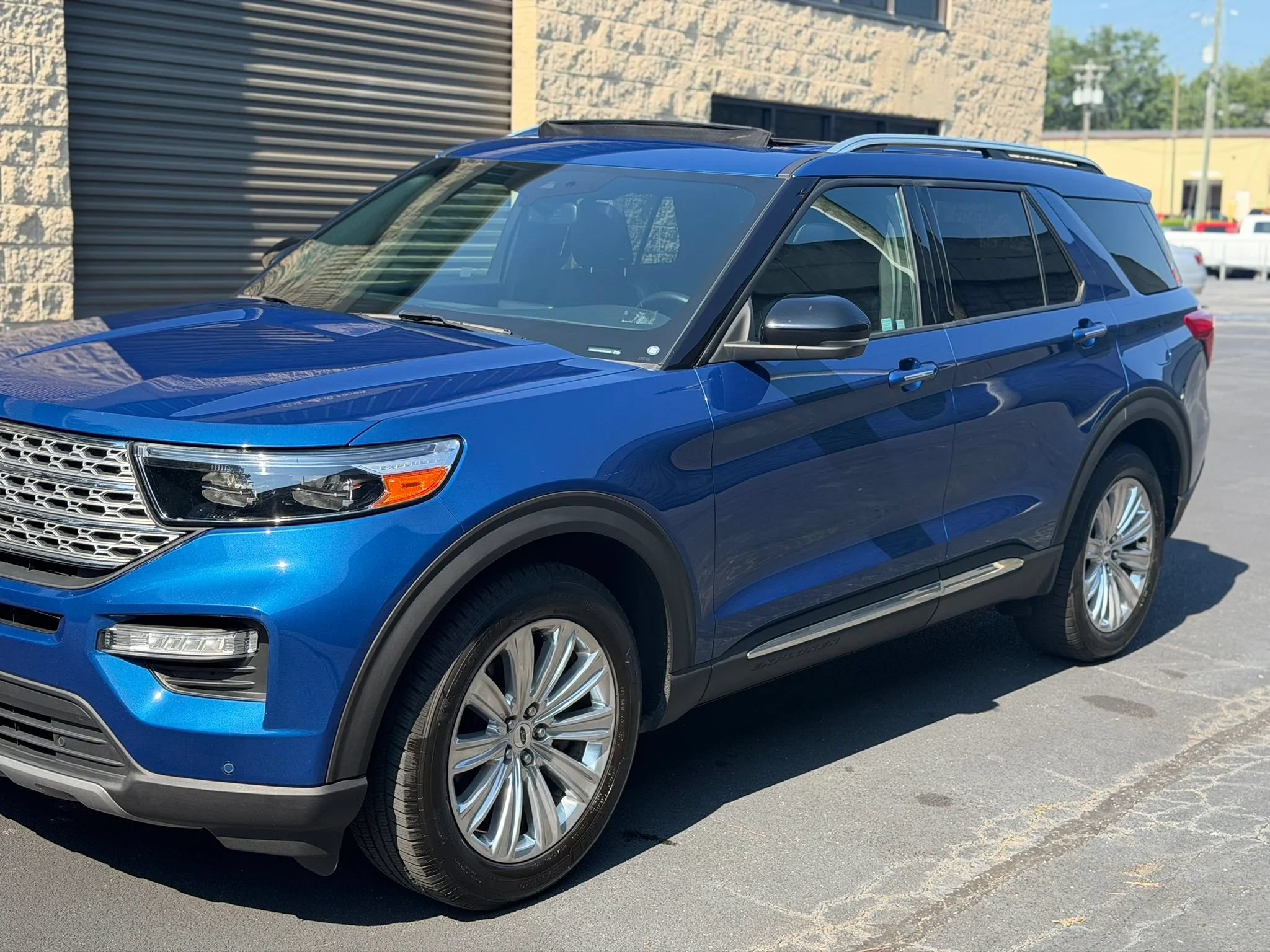 Used 2020 Ford Explorer Limited AWD/4WD image 44