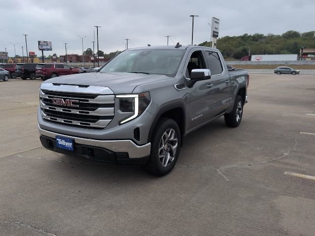 New 2026 GMC Sierra 1500 SLE image 3