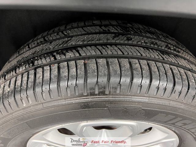 Used 2021 Jeep Grand Cherokee Laredo RWD image 17