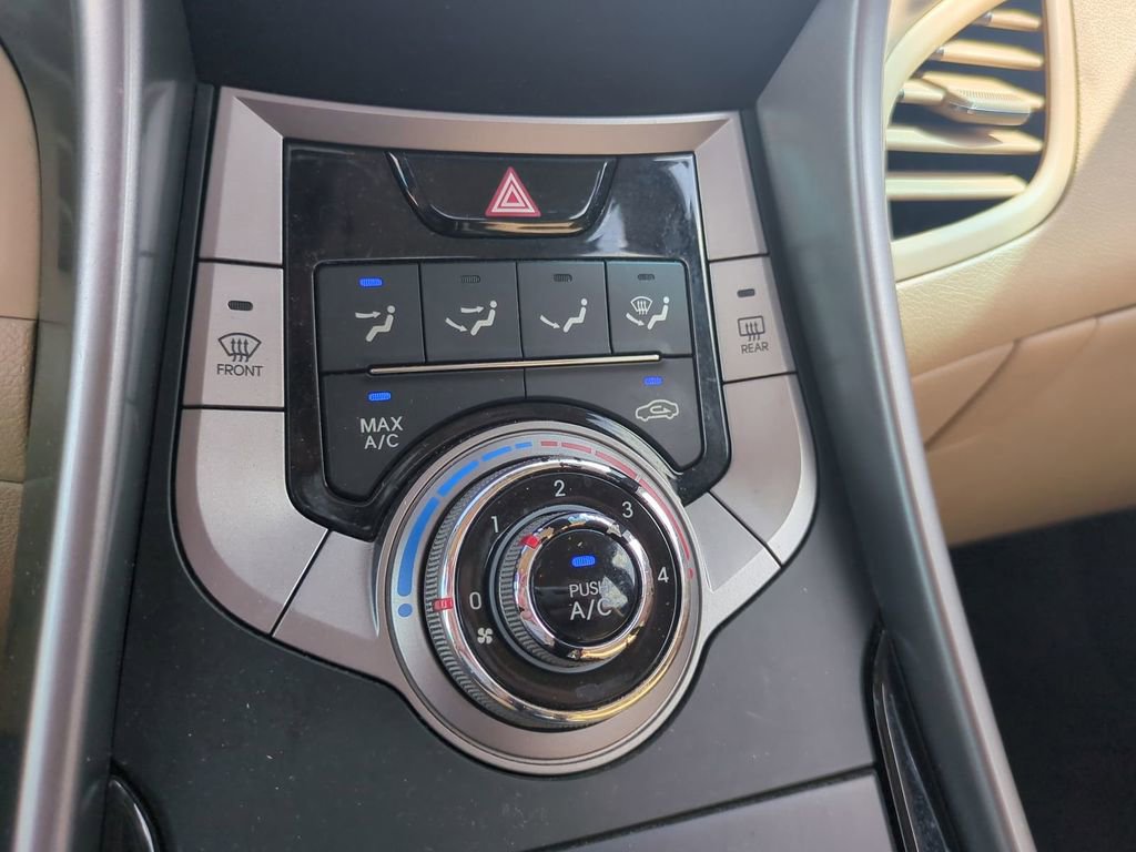 Used 2013 Hyundai Elantra GLS image 24