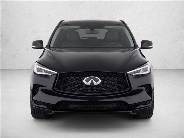 Used 2019 INFINITI QX50 Luxe w/ Navigation Package AWD/4WD image 2