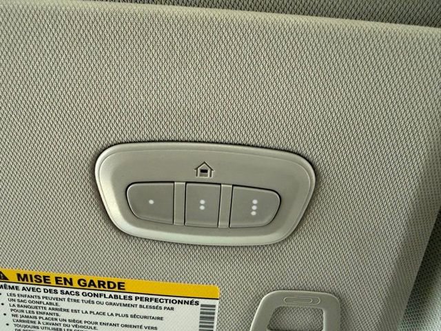 Used 2023 Jeep Grand Cherokee L Limited w/ Black Appearance Package image 19