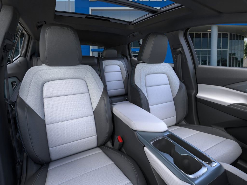 New 2026 Chevrolet Equinox EV LT FWD image 16