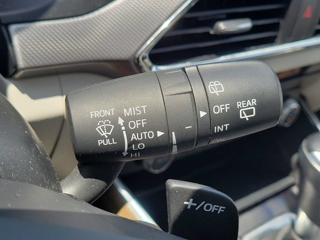 Used 2022 MAZDA CX-9 Signature AWD/4WD image 12