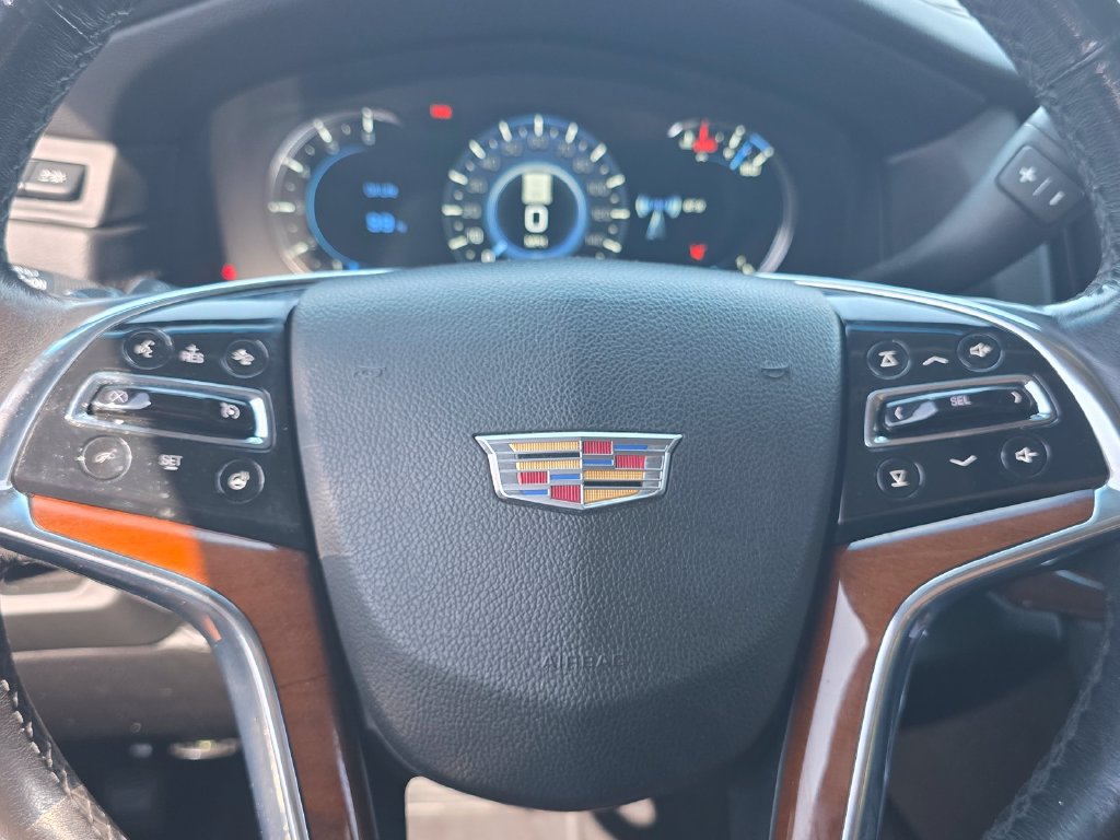 Used 2020 Cadillac Escalade Luxury RWD image 34