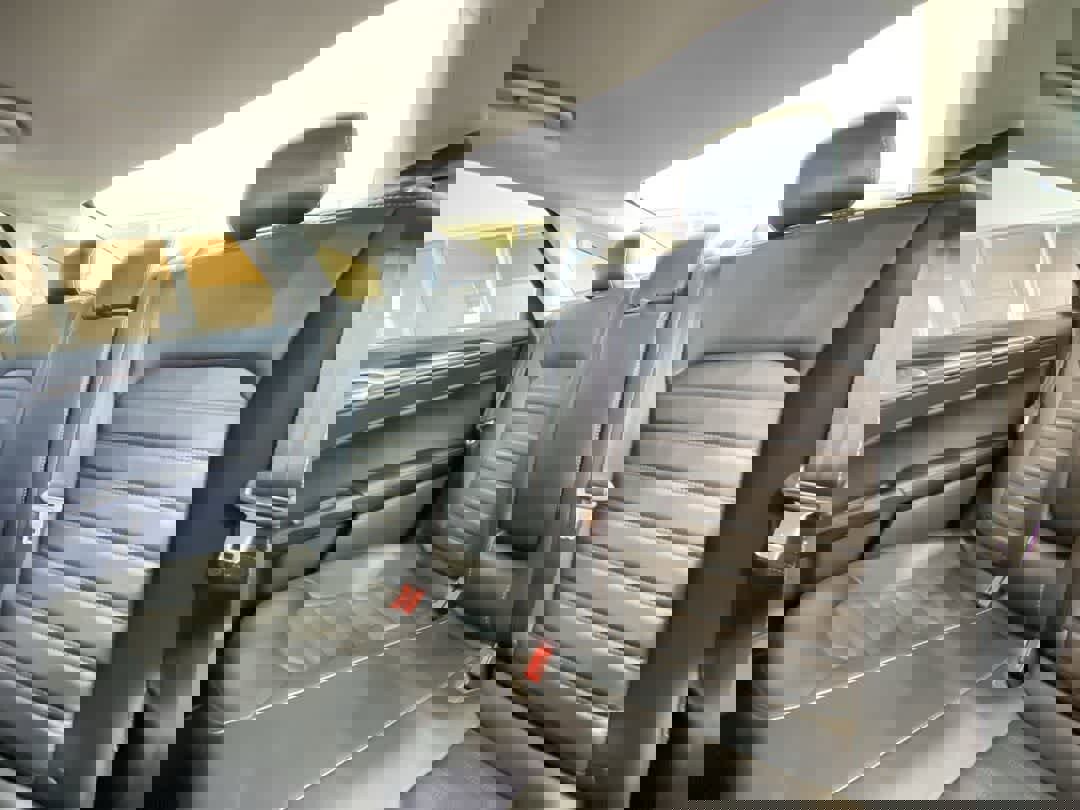 Used 2017 Ford Fusion SE w/ Fusion SE Technology Package FWD image 25