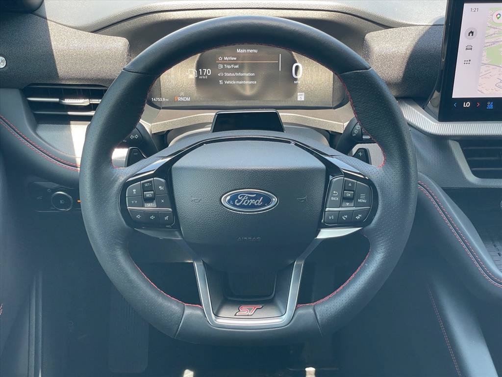 Used 2025 Ford Explorer ST AWD/4WD image 12