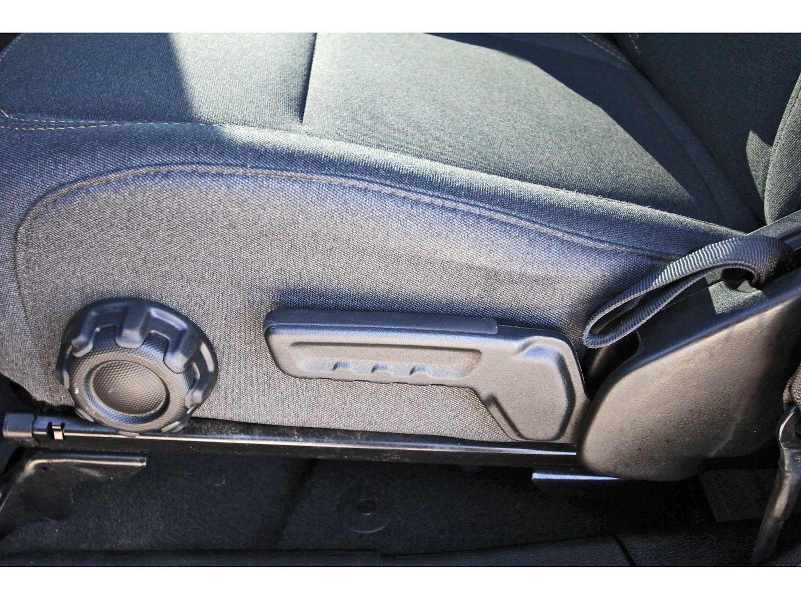 Used 2024 Jeep Gladiator Sport AWD/4WD image 25