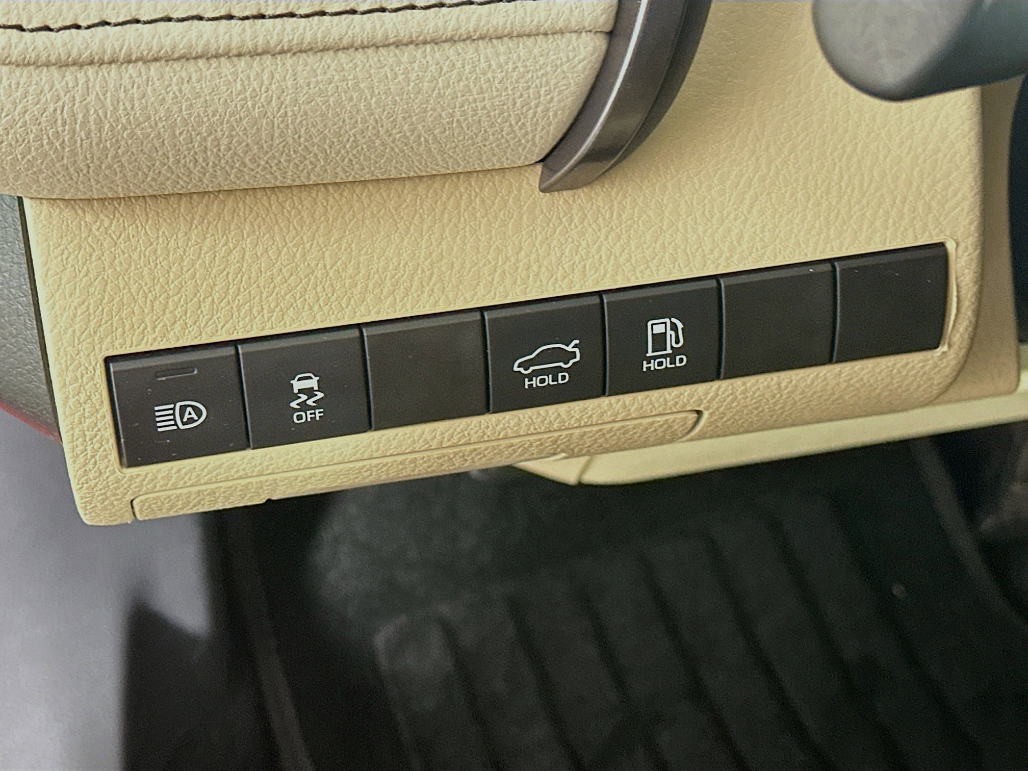 Used 2023 Toyota Camry LE image 16