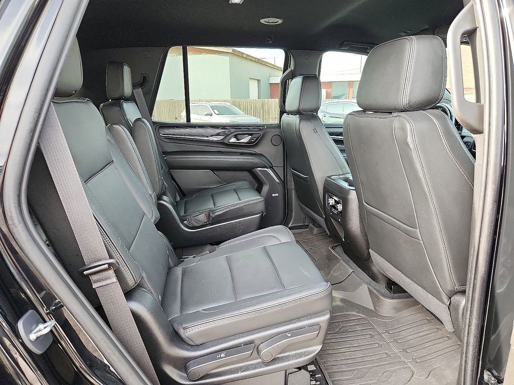 Used 2023 GMC Yukon Denali image 11