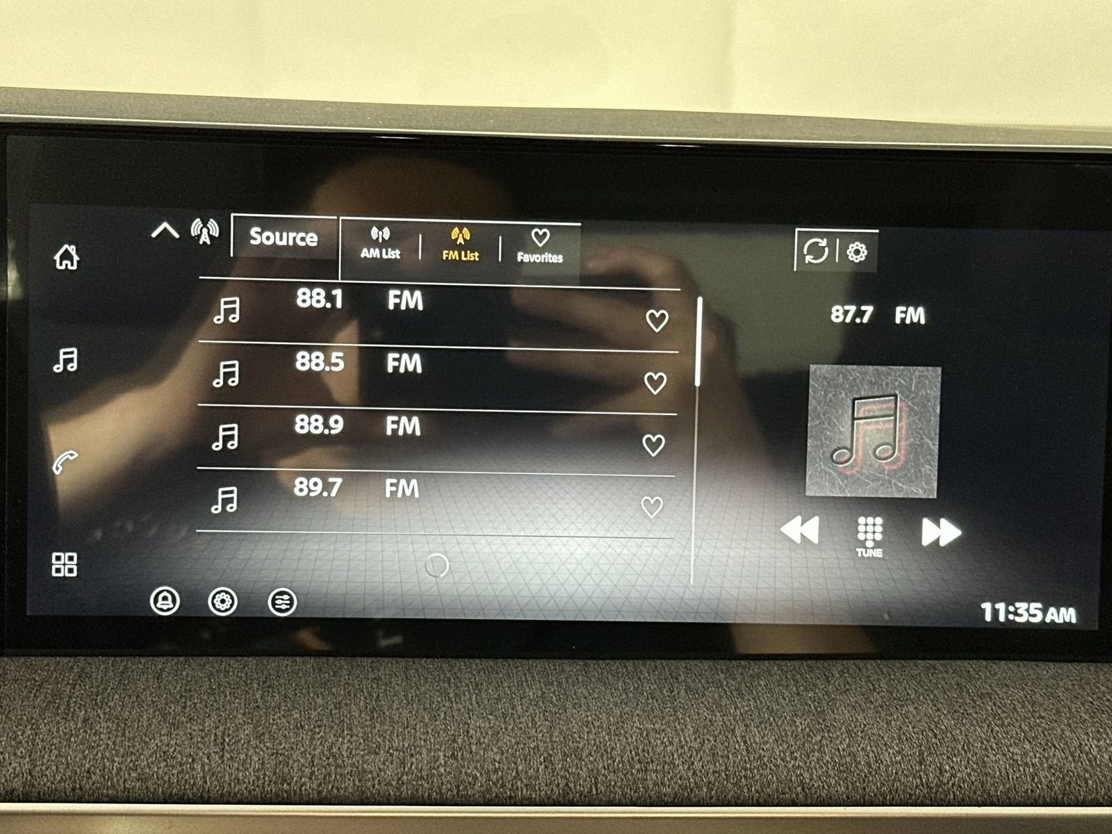 New 2026 Nissan Kicks SV w/ SV Premium Package FWD image 16